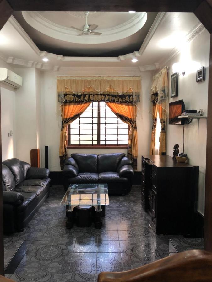 Jambo Hideaway Apartment Дар ес Саалам Екстериор снимка